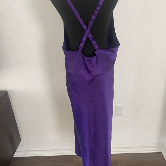 Cypress Women's Purple Nightwear large - see measurements - Picture 3 of 3